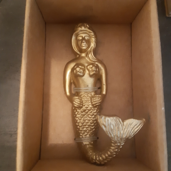 Mermaid hooks - Picture 3 of 6